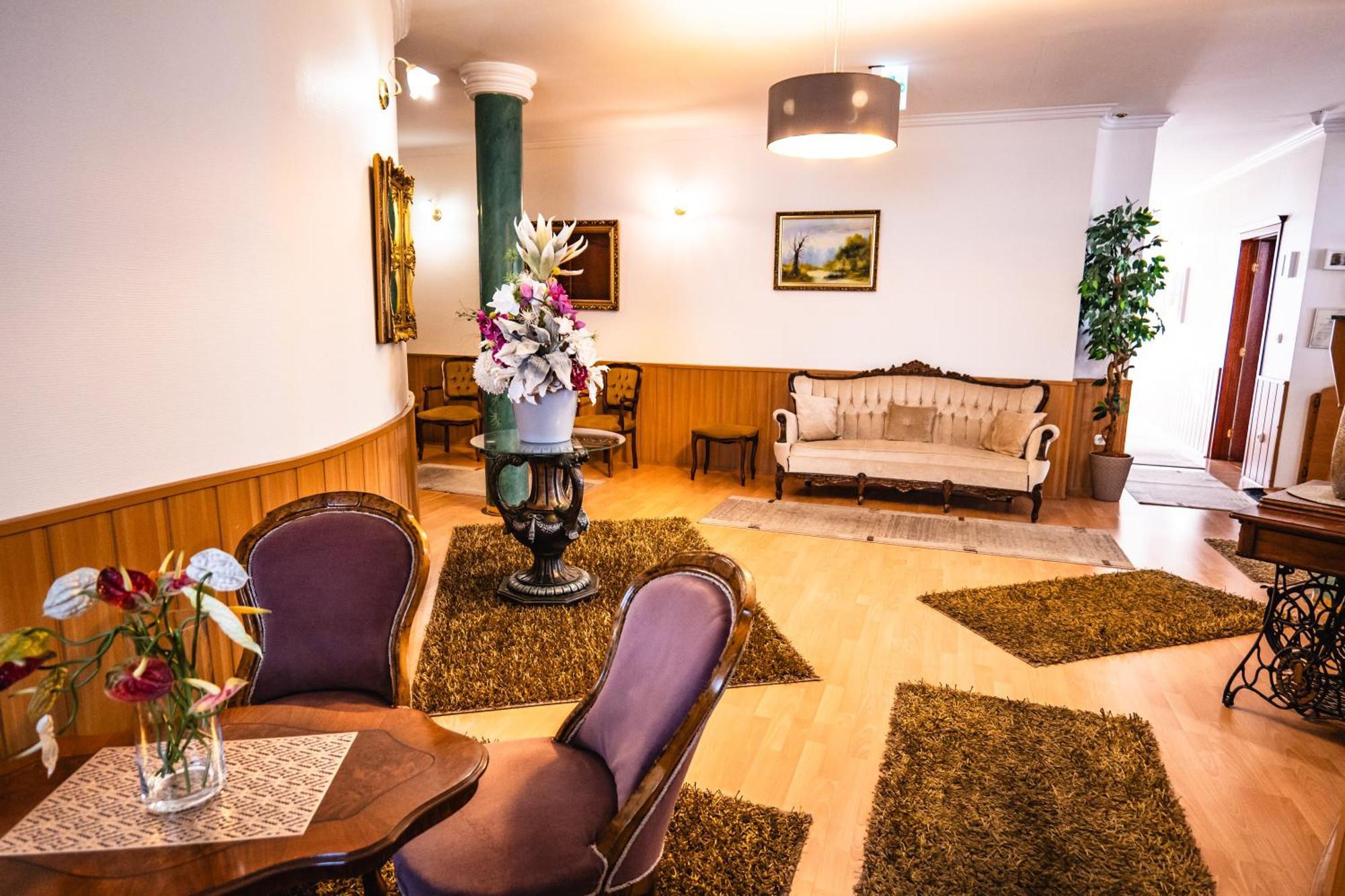 Hotel Bolero Győr Exterior foto